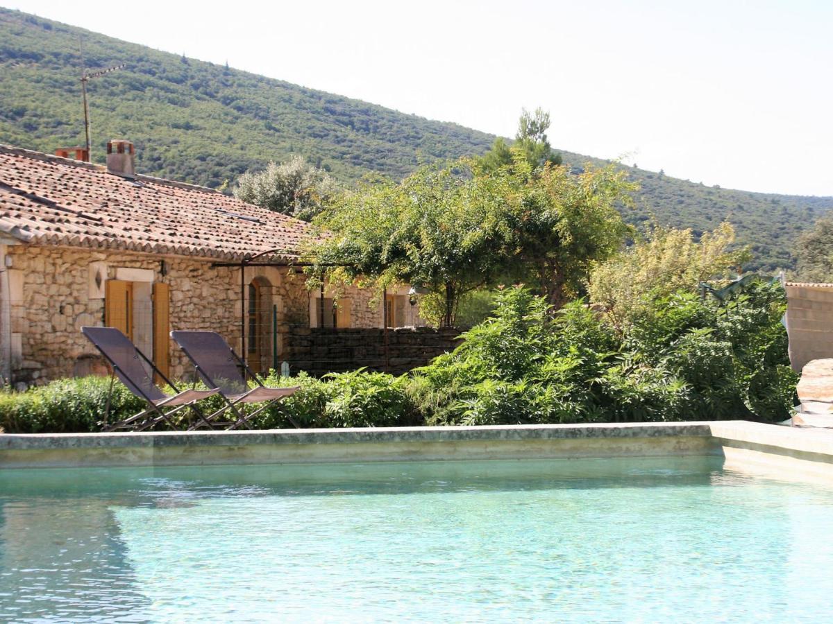 Stylish House With Heated Pool In Lacoste Lacoste  Kültér fotó